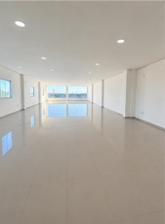 SALA COMERCIAL KM 07 ALTOS – foto 3